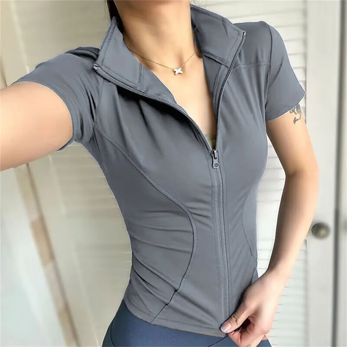 Women's Short Sleeve Sports Jacket - Summer Activewear